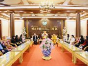 Hưng Yên: Sở Nội vụ tỉnh và cấp ủy, chính quyền, Ủy ban MTTQ VN phường Phố Hiến thăm, chúc Tết Ban Trị sự GHPGVN tỉnh