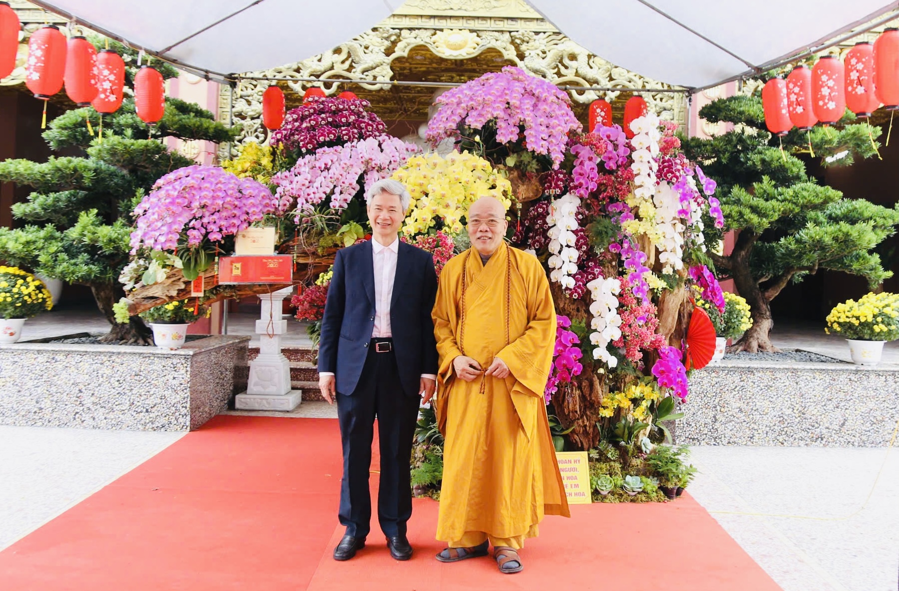 Hưng Yên: Sở Nội vụ tỉnh và cấp ủy, chính quyền, Ủy ban MTTQ VN phường Phố Hiến thăm, chúc Tết Ban Trị sự GHPGVN tỉnh插图11