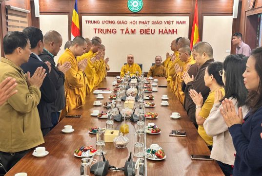 Văn phòng I Trung ương GHPGVN gặp mặt đầu xuân Bính Ngọ