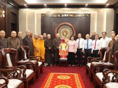 Lãnh đạo Thành ủy tiếp Ban Trị sự GHPGVN TP.HCM thăm, chúc Tết