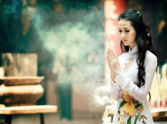 Bàn về sự thiêng