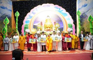 Hà Nội: 6 đôi bạn trẻ khởi đầu hạnh phúc hôn nhân từ đạo nghĩa nơi cửa Phật