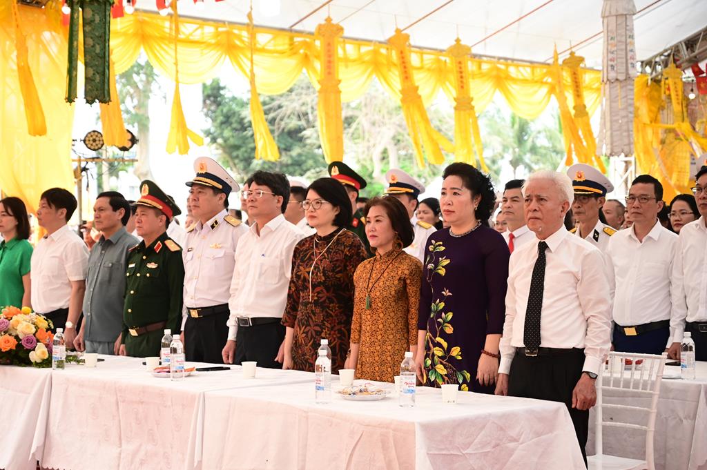 Hải Phòng: Khai mạc Đại lễ cầu siêu, tưởng niệm anh linh các Anh hùng Liệt sĩ tại Bến Tàu Không Số K15插图20