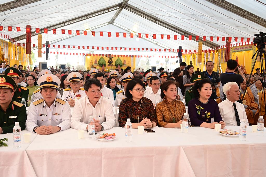 Hải Phòng: Khai mạc Đại lễ cầu siêu, tưởng niệm anh linh các Anh hùng Liệt sĩ tại Bến Tàu Không Số K15插图25