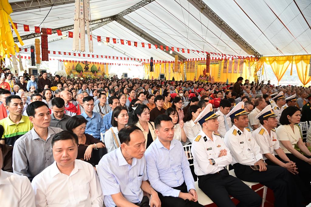 Hải Phòng: Khai mạc Đại lễ cầu siêu, tưởng niệm anh linh các Anh hùng Liệt sĩ tại Bến Tàu Không Số K15插图29