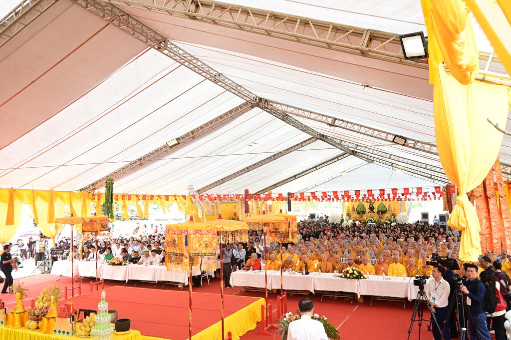 Hải Phòng: Khai mạc Đại lễ cầu siêu, tưởng niệm anh linh các Anh hùng Liệt sĩ tại Bến Tàu Không Số K15插图38