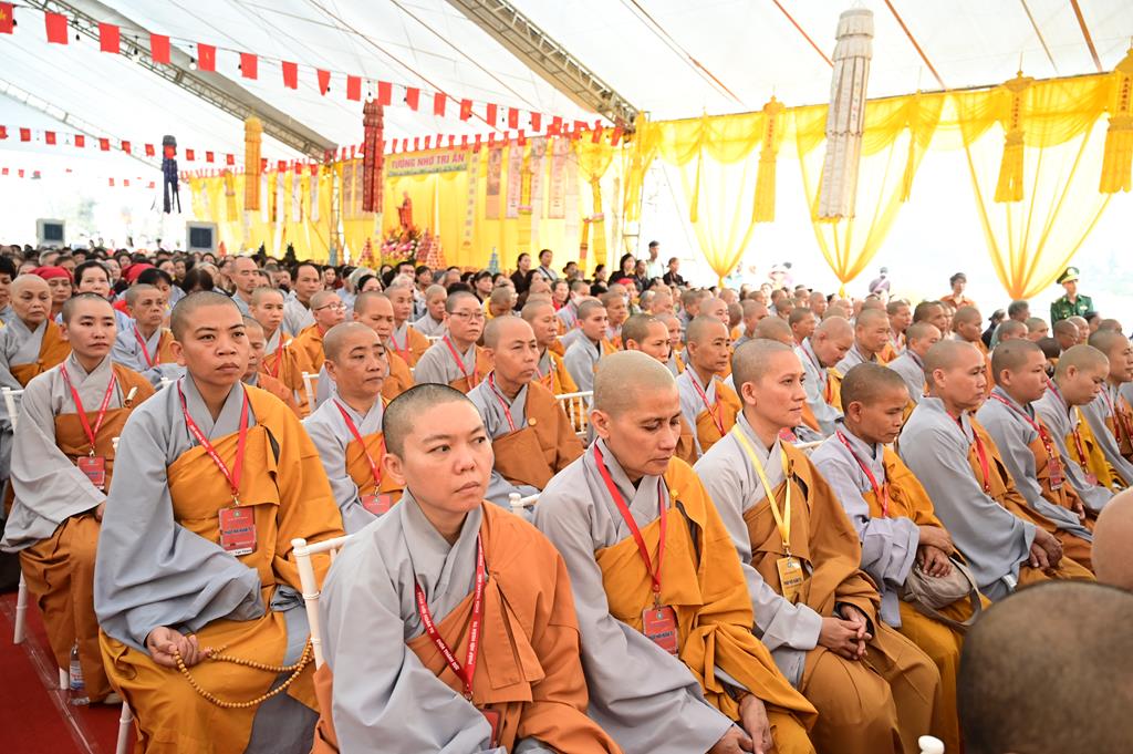 Hải Phòng: Khai mạc Đại lễ cầu siêu, tưởng niệm anh linh các Anh hùng Liệt sĩ tại Bến Tàu Không Số K15插图42