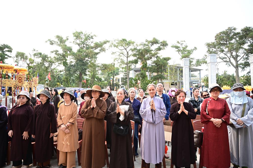 Hải Phòng: Khai mạc Đại lễ cầu siêu, tưởng niệm anh linh các Anh hùng Liệt sĩ tại Bến Tàu Không Số K15插图51