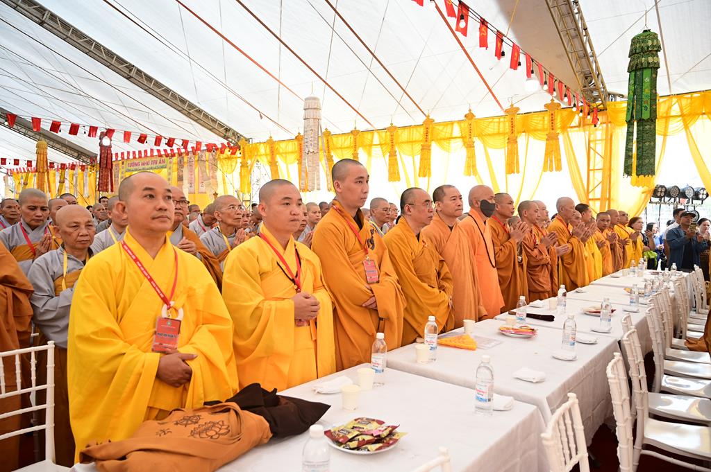 Hải Phòng: Khai mạc Đại lễ cầu siêu, tưởng niệm anh linh các Anh hùng Liệt sĩ tại Bến Tàu Không Số K15插图55