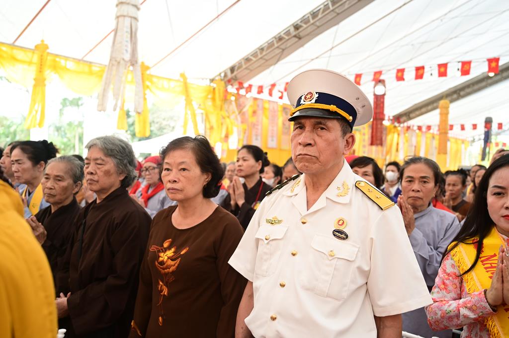 Hải Phòng: Khai mạc Đại lễ cầu siêu, tưởng niệm anh linh các Anh hùng Liệt sĩ tại Bến Tàu Không Số K15插图56