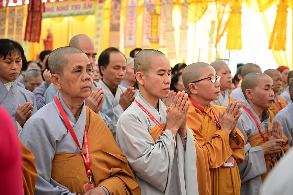 Hải Phòng: Khai mạc Đại lễ cầu siêu, tưởng niệm anh linh các Anh hùng Liệt sĩ tại Bến Tàu Không Số K15插图58