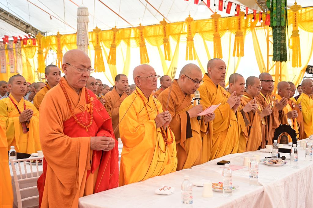 Hải Phòng: Khai mạc Đại lễ cầu siêu, tưởng niệm anh linh các Anh hùng Liệt sĩ tại Bến Tàu Không Số K15插图63