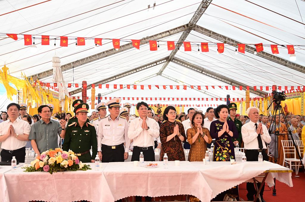 Hải Phòng: Khai mạc Đại lễ cầu siêu, tưởng niệm anh linh các Anh hùng Liệt sĩ tại Bến Tàu Không Số K15插图66