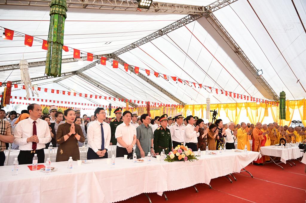 Hải Phòng: Khai mạc Đại lễ cầu siêu, tưởng niệm anh linh các Anh hùng Liệt sĩ tại Bến Tàu Không Số K15插图82