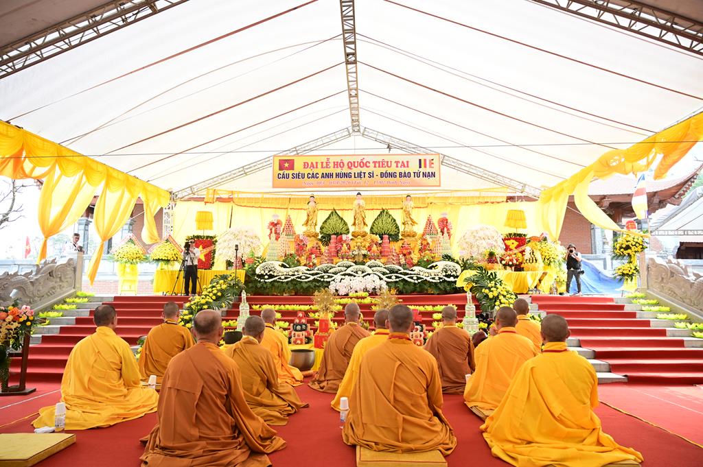 Hải Phòng: Khai mạc Đại lễ cầu siêu, tưởng niệm anh linh các Anh hùng Liệt sĩ tại Bến Tàu Không Số K15插图100