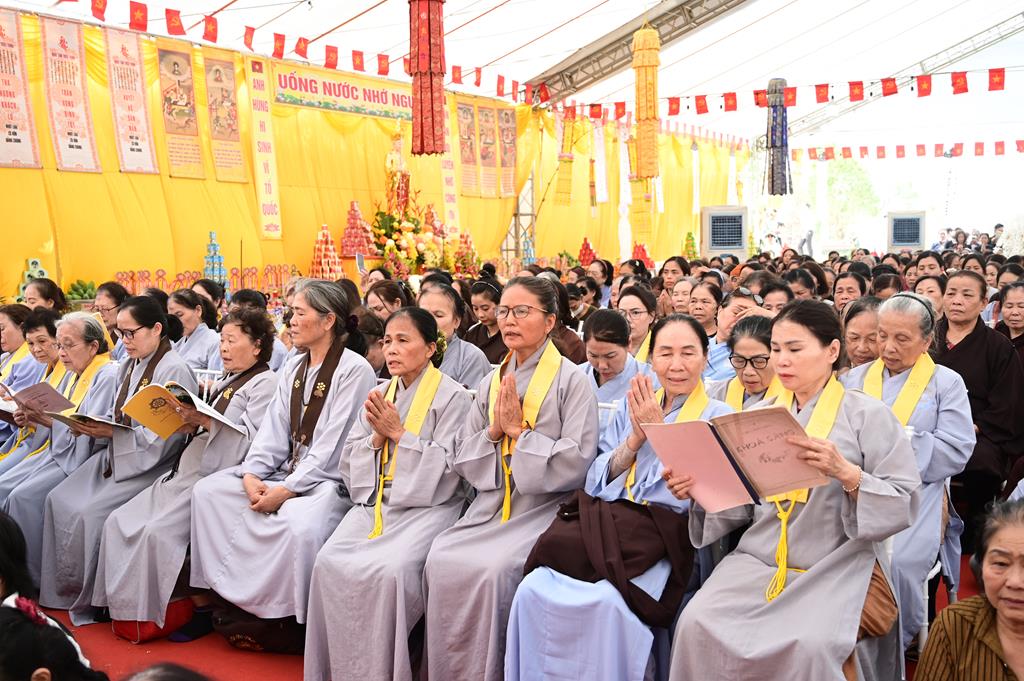 Hải Phòng: Khai mạc Đại lễ cầu siêu, tưởng niệm anh linh các Anh hùng Liệt sĩ tại Bến Tàu Không Số K15插图103