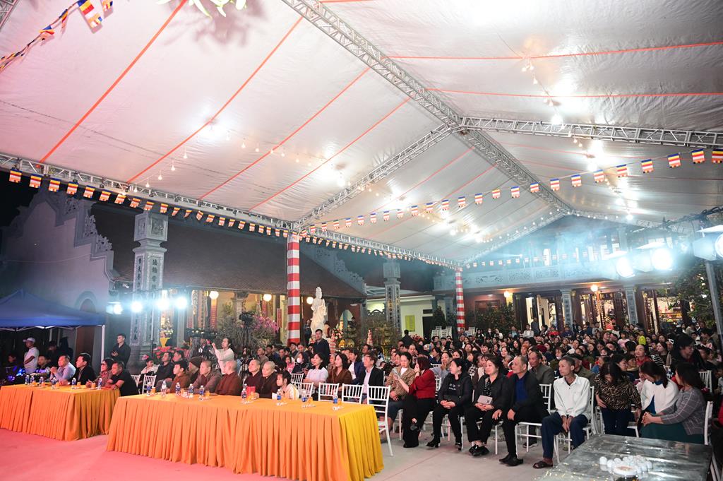 Hải Phòng: Lễ hội Thượng Nguyên, kỷ niệm ngày Thánh Tổ Non Đông hạc giá Tây quy tại chùa Quang Đàm插图30