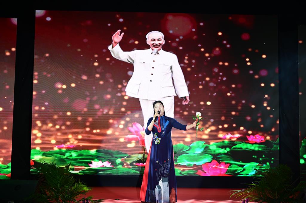 Hải Phòng: Lễ hội Thượng Nguyên, kỷ niệm ngày Thánh Tổ Non Đông hạc giá Tây quy tại chùa Quang Đàm插图37