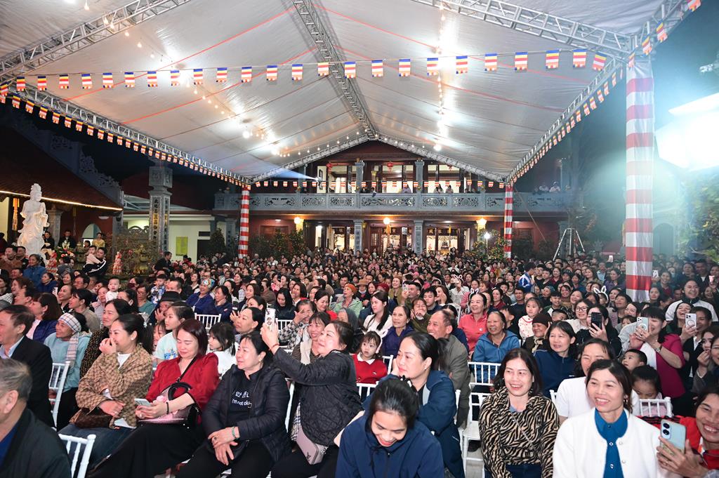 Hải Phòng: Lễ hội Thượng Nguyên, kỷ niệm ngày Thánh Tổ Non Đông hạc giá Tây quy tại chùa Quang Đàm插图48