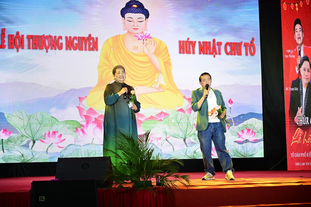 Hải Phòng: Lễ hội Thượng Nguyên, kỷ niệm ngày Thánh Tổ Non Đông hạc giá Tây quy tại chùa Quang Đàm插图50