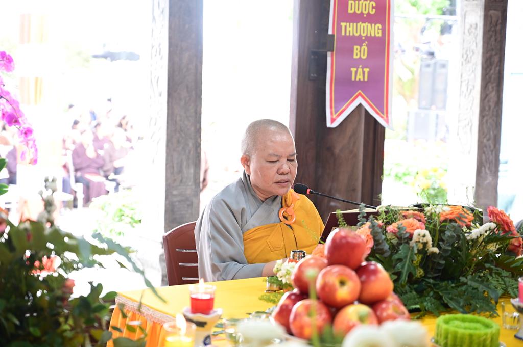 Hải Phòng: Lễ hội Thượng Nguyên, kỷ niệm ngày Thánh Tổ Non Đông hạc giá Tây quy tại chùa Quang Đàm插图2 Hải Phòng: Lễ hội Thượng Nguyên, kỷ niệm ngày Thánh Tổ Non Đông hạc giá Tây quy tại chùa Quang Đàm插图2