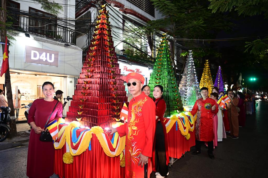 Hải Phòng: Phật giáo phường Lê Chân tham dự Lễ khai mạc lễ hội truyền thống Nữ tướng Lê Chân năm 2026插图4