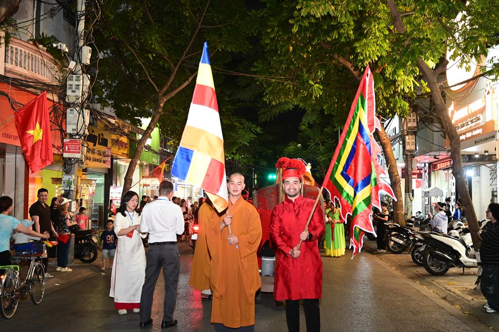 Hải Phòng: Phật giáo phường Lê Chân tham dự Lễ khai mạc lễ hội truyền thống Nữ tướng Lê Chân năm 2026插图12