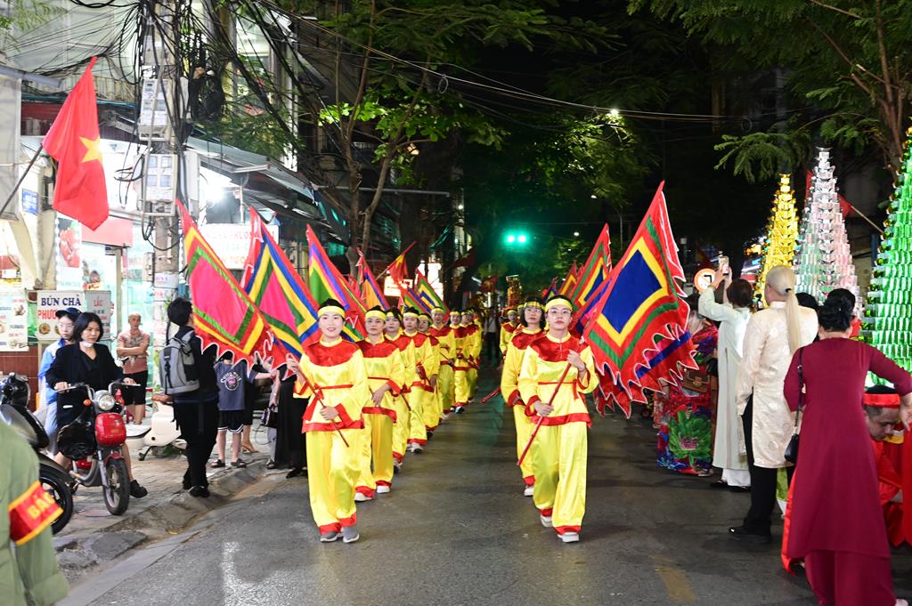 Hải Phòng: Phật giáo phường Lê Chân tham dự Lễ khai mạc lễ hội truyền thống Nữ tướng Lê Chân năm 2026插图18