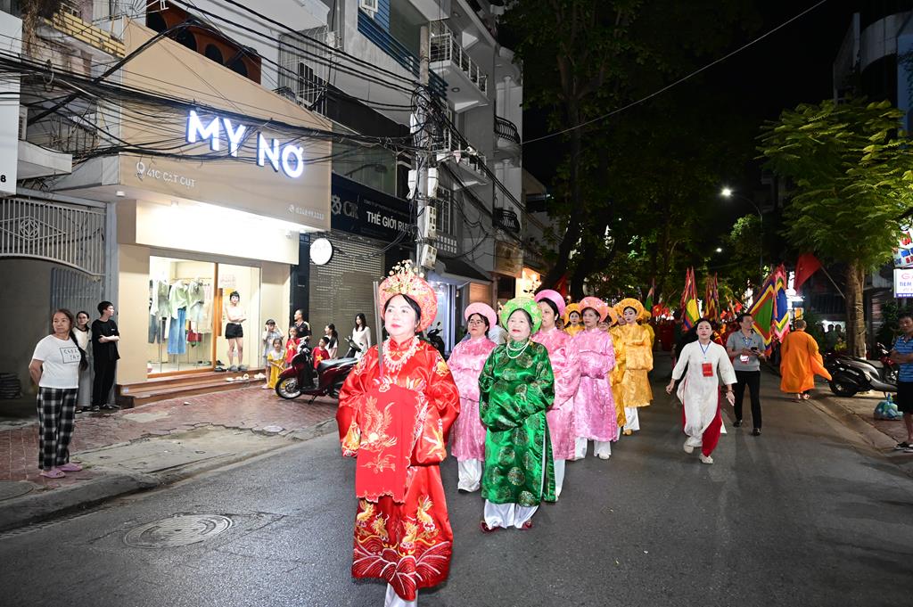 Hải Phòng: Phật giáo phường Lê Chân tham dự Lễ khai mạc lễ hội truyền thống Nữ tướng Lê Chân năm 2026插图28