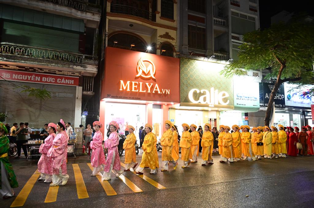 Hải Phòng: Phật giáo phường Lê Chân tham dự Lễ khai mạc lễ hội truyền thống Nữ tướng Lê Chân năm 2026插图43