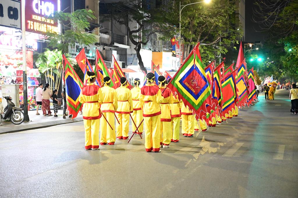 Hải Phòng: Phật giáo phường Lê Chân tham dự Lễ khai mạc lễ hội truyền thống Nữ tướng Lê Chân năm 2026插图46