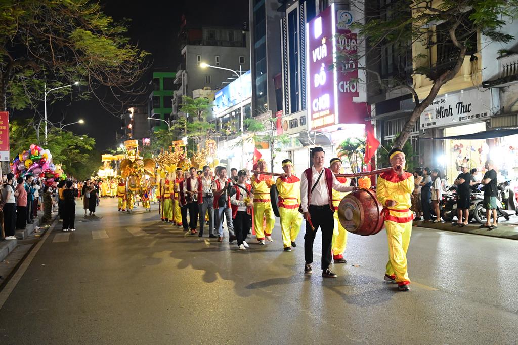 Hải Phòng: Phật giáo phường Lê Chân tham dự Lễ khai mạc lễ hội truyền thống Nữ tướng Lê Chân năm 2026插图49