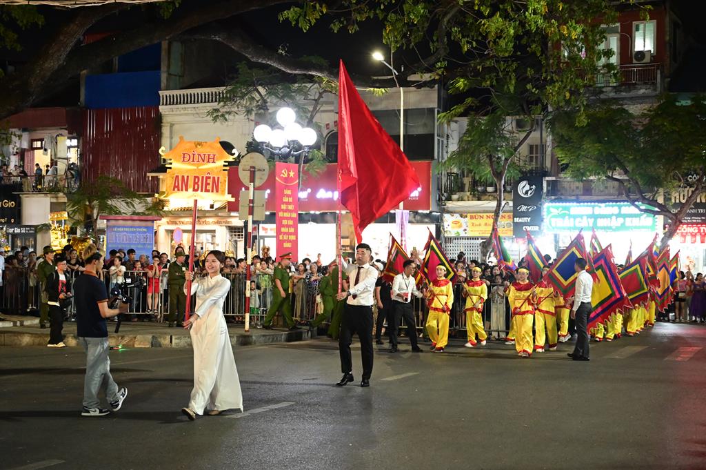 Hải Phòng: Phật giáo phường Lê Chân tham dự Lễ khai mạc lễ hội truyền thống Nữ tướng Lê Chân năm 2026插图53