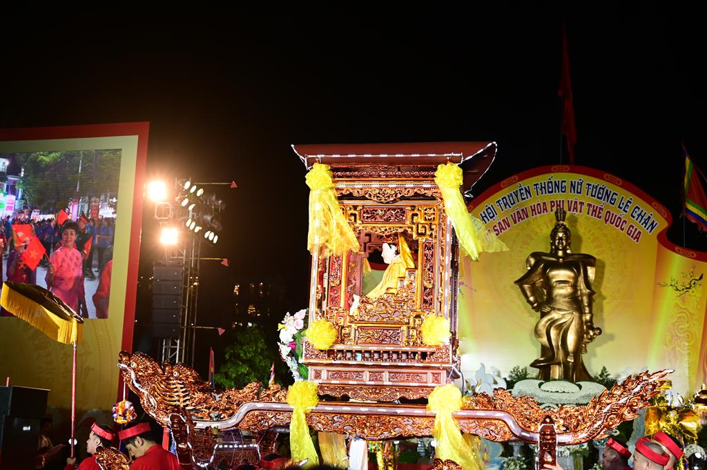 Hải Phòng: Phật giáo phường Lê Chân tham dự Lễ khai mạc lễ hội truyền thống Nữ tướng Lê Chân năm 2026插图64