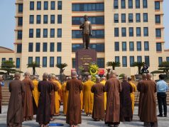 Ninh Bình: Chư Tôn đức dâng hương tưởng niệm trước thềm Đại hội Đại biểu Phật giáo tỉnh lần thứ nhất