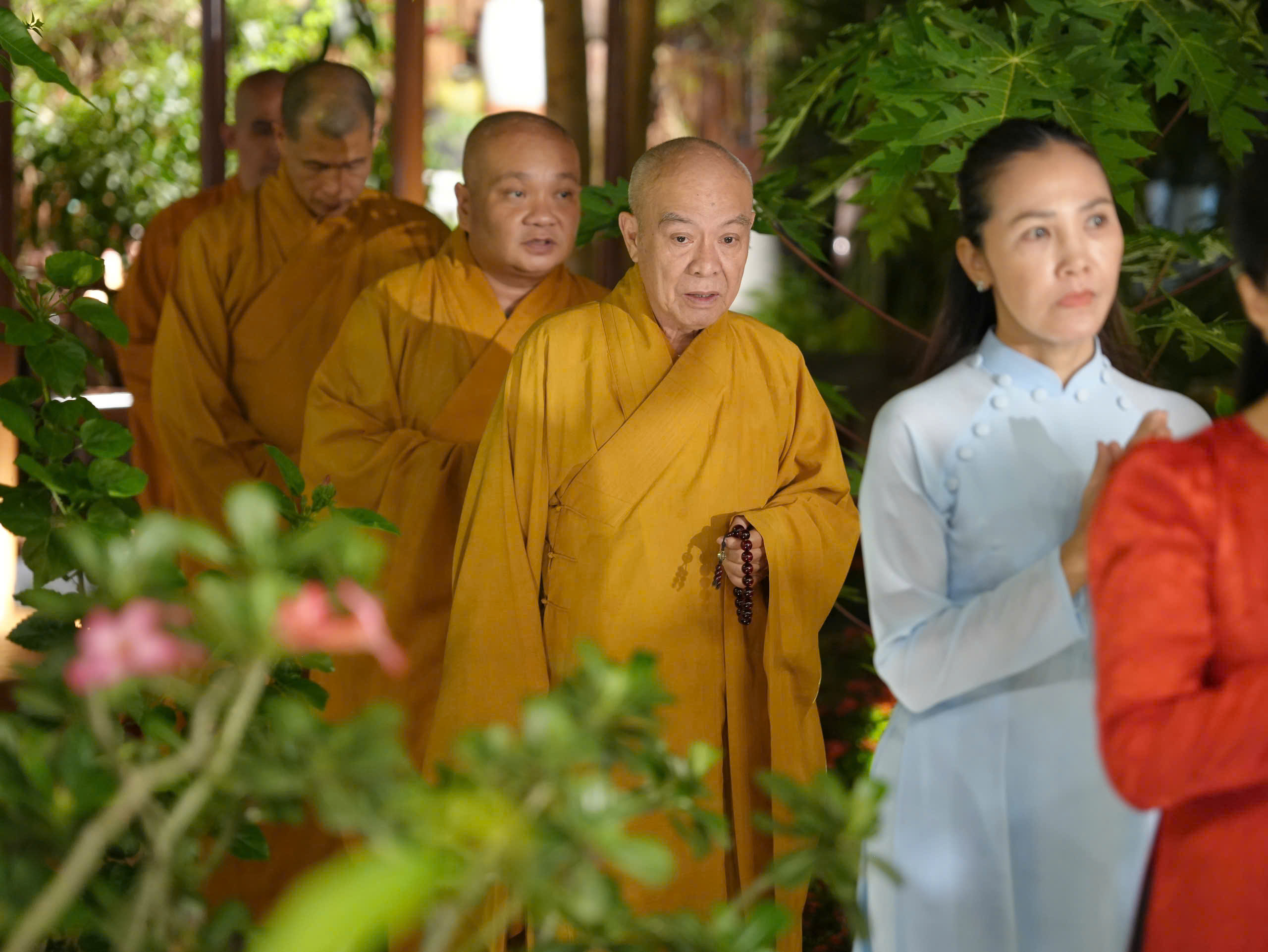 Có những điều còn ấm sau một buổi lễ tại ngôi chùa nhỏ插图5