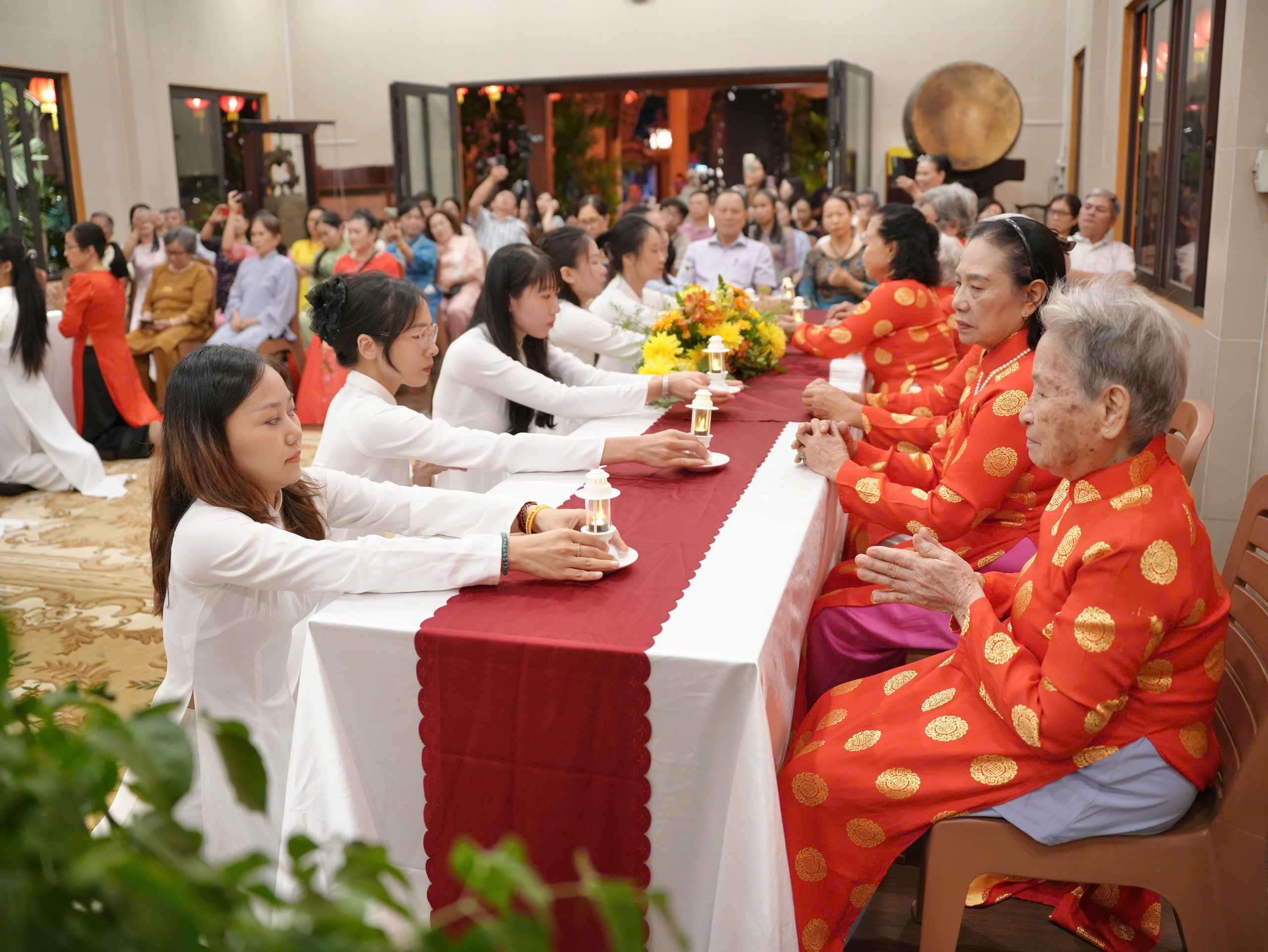 Có những điều còn ấm sau một buổi lễ tại ngôi chùa nhỏ插图17