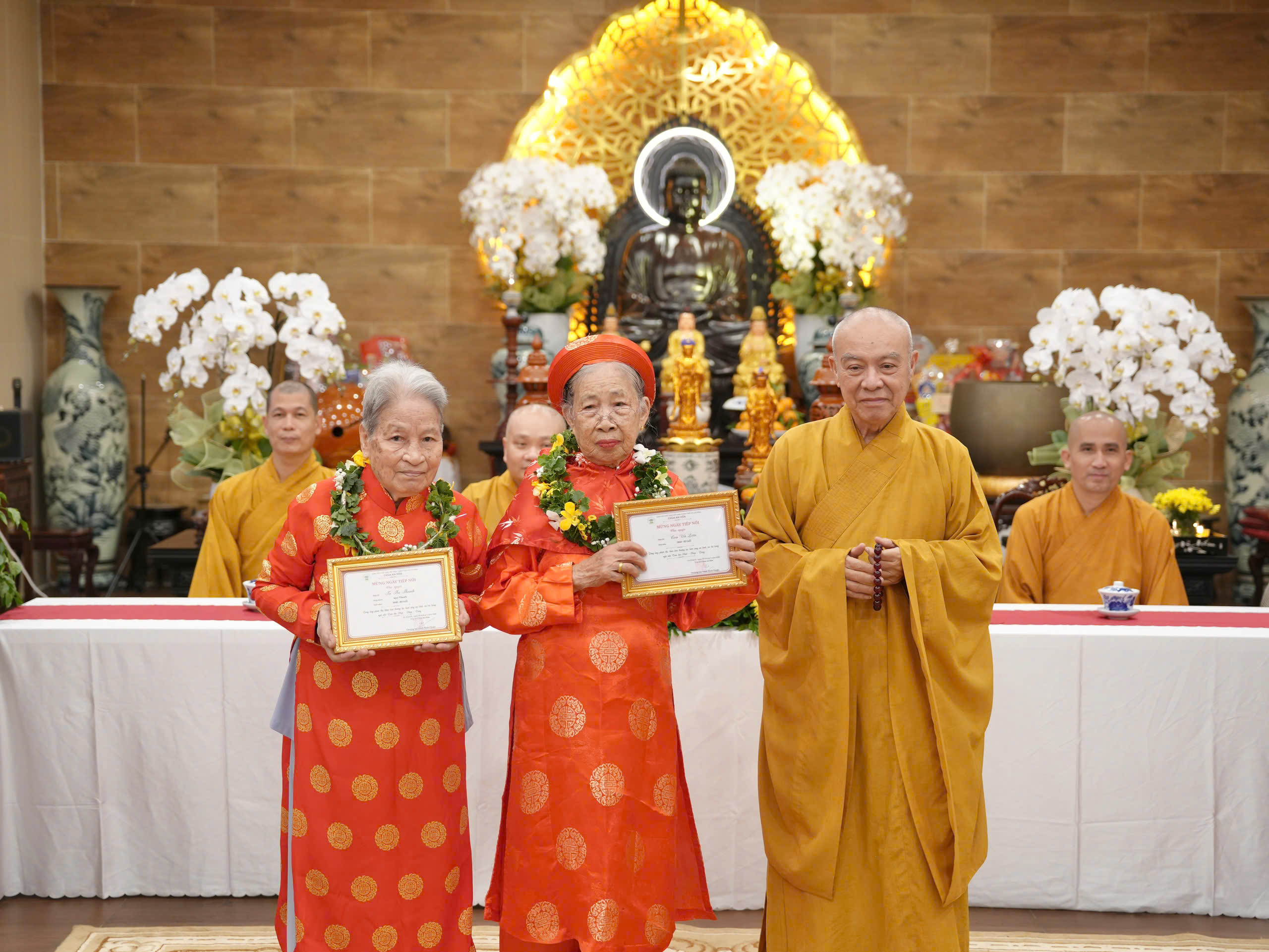 Có những điều còn ấm sau một buổi lễ tại ngôi chùa nhỏ插图22