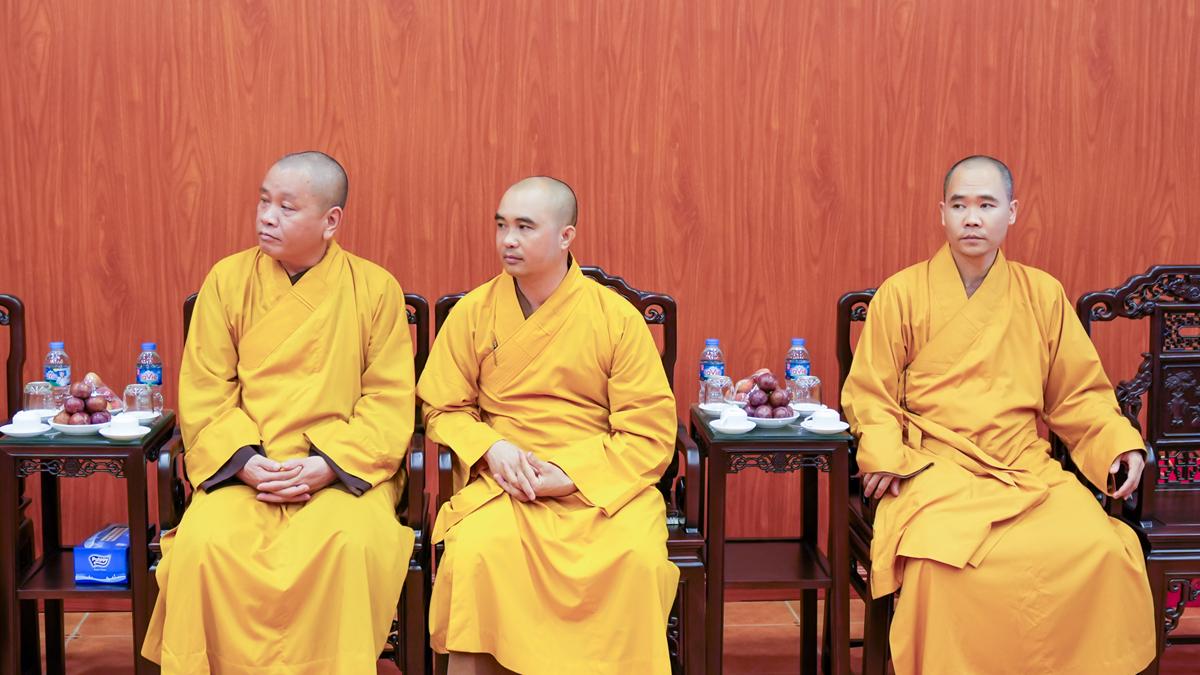 Chủ tịch UBND TP. Hà Nội Vũ Đại Thắng thăm, chúc mừng Đại lễ Phật đản tới chư Tôn đức BTS Phật giáo thủ đô插图13