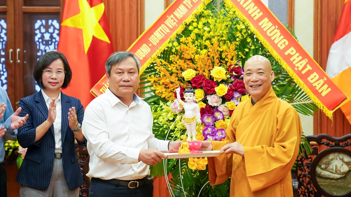 Chủ tịch UBND TP. Hà Nội Vũ Đại Thắng thăm, chúc mừng Đại lễ Phật đản tới chư Tôn đức BTS Phật giáo thủ đô插图18