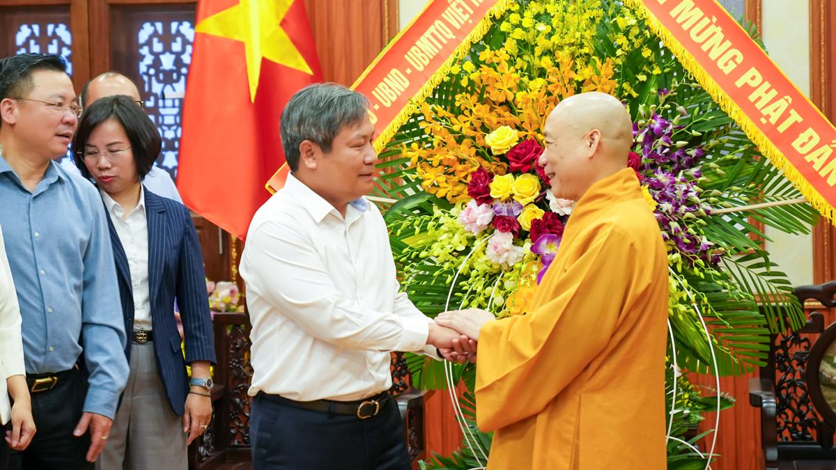 Chủ tịch UBND TP. Hà Nội Vũ Đại Thắng thăm, chúc mừng Đại lễ Phật đản tới chư Tôn đức BTS Phật giáo thủ đô插图20