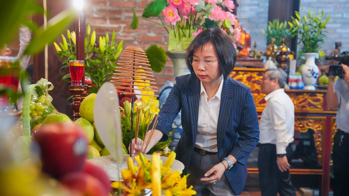 Chủ tịch UBND TP. Hà Nội Vũ Đại Thắng thăm, chúc mừng Đại lễ Phật đản tới chư Tôn đức BTS Phật giáo thủ đô插图27