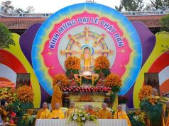 Phật giáo Lâm Đồng hân hoan, long trọng cử hành Đại lễ Phật đản tại Lễ đài trung tâm