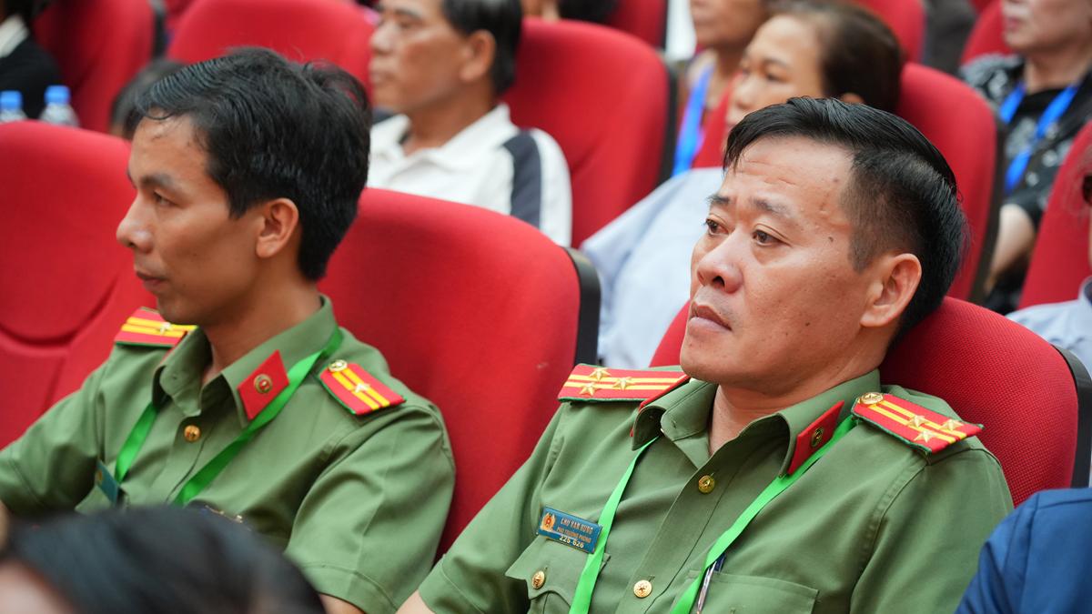 Lễ kỷ niệm 45 năm thành lập GHPGVN và 15 năm thành lập GHPGVN tỉnh Nghệ An插图16