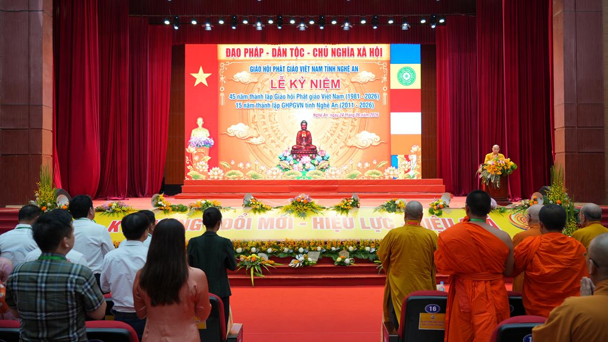Lễ kỷ niệm 45 năm thành lập GHPGVN và 15 năm thành lập GHPGVN tỉnh Nghệ An插图20