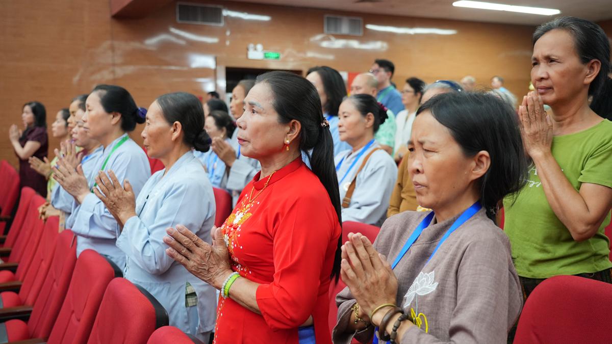 Lễ kỷ niệm 45 năm thành lập GHPGVN và 15 năm thành lập GHPGVN tỉnh Nghệ An插图21