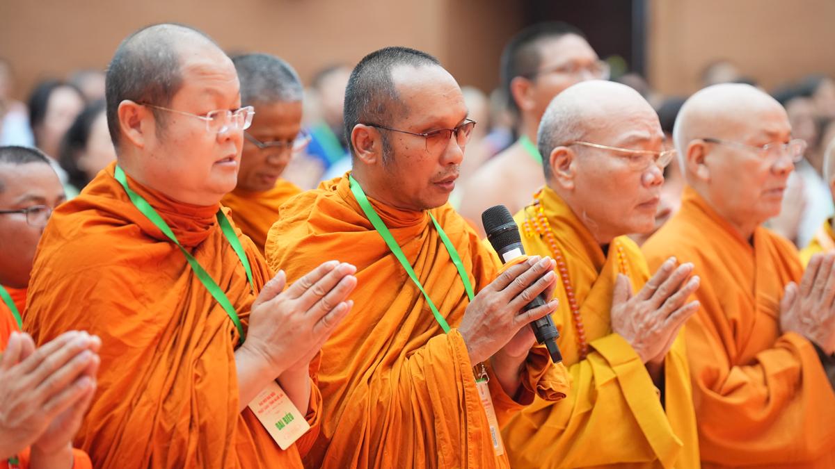Lễ kỷ niệm 45 năm thành lập GHPGVN và 15 năm thành lập GHPGVN tỉnh Nghệ An插图24