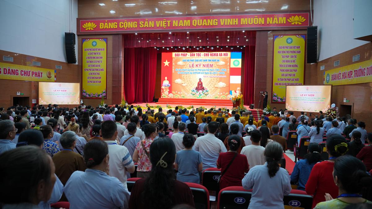 Lễ kỷ niệm 45 năm thành lập GHPGVN và 15 năm thành lập GHPGVN tỉnh Nghệ An插图25