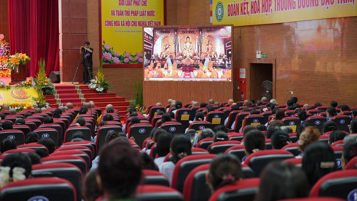 Ngày làm việc thứ nhất của Đại hội đại biểu Phật giáo tỉnh Nghệ An lần thứ IV, nhiệm kỳ 2026 – 2031插图28