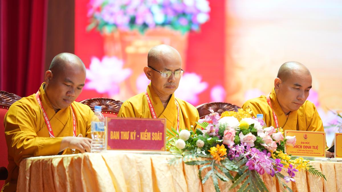 Ngày làm việc thứ nhất của Đại hội đại biểu Phật giáo tỉnh Nghệ An lần thứ IV, nhiệm kỳ 2026 – 2031插图32